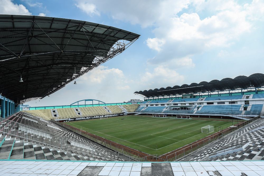 Proyek Rehabilitasi dan Renovasi Stadion Maguwoharjo, Kabupaten Sleman 01 November 2023 !